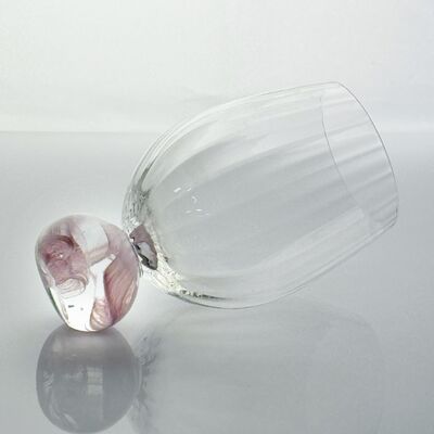 High Clarity Pink Cloud Crystal Wine Glass Set Designed for in Restaurants Bars and Wine Tasting Events Offering Superior Presentation