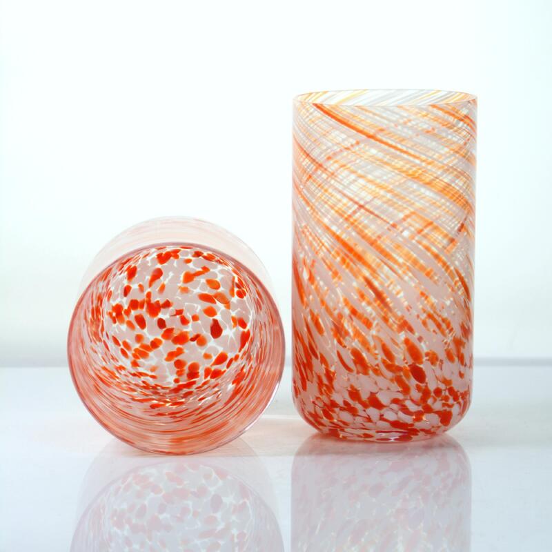 ποιότητας Hand-blown Orange Swirl Confetti Glass Cup - Artisan Crafted Drinking Glass for Whiskey and Cocktails εργοστάσιο
