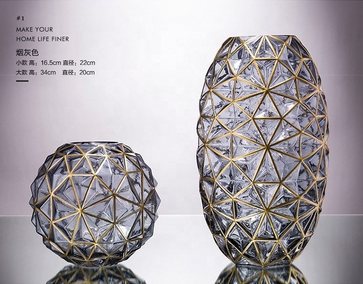 ποιότητας Δημιουργικό χειρογραφικό διακοσμητικό γυάλινο βάζο για γάμο εργοστάσιο