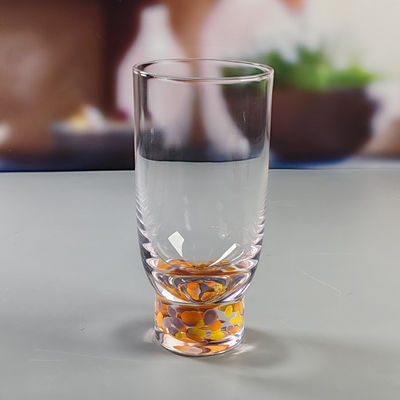 ποιότητας Χειροποίητο σύγχρονο σχεδιασμό πολύχρωμο κοκτέιλ ποτήρια ποτό Custom Confetti ποτό Highball γυαλί εργοστάσιο