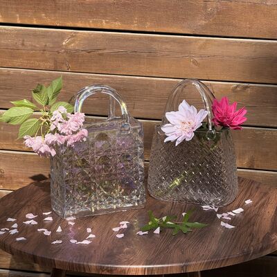 ποιότητας Hand-Blown Diamond Pattern Glass Handbag Vase - Versatile Decorative Centerpiece for Home & Wedding Decor εργοστάσιο