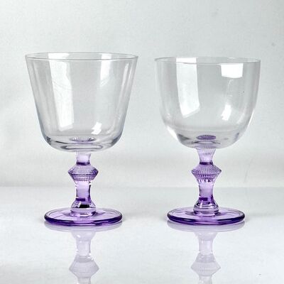 ποιότητας 4‑Pack Vintage Purple Stem Wine Glasses, Assorted Shapes Clear Cup with Decorative Purple Stem, Handblown Glass Goblets for Wedding Party Home Tabletop Decoration εργοστάσιο
