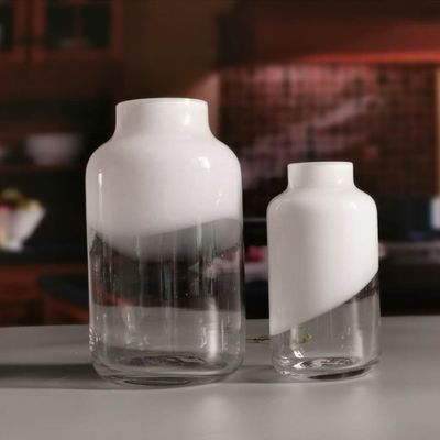 ποιότητας Χειροποίητο Σκληρό λευκό πάνω μισό κεραμικό γυάλινο βάζο βάζο εργοστάσιο