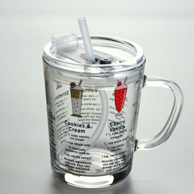 ποιότητας Καρτούν Κρυστάλλινο Κύπελλο Πίτησης με Κάλυμμα και Σιλικατικό Κάλαμο εργοστάσιο