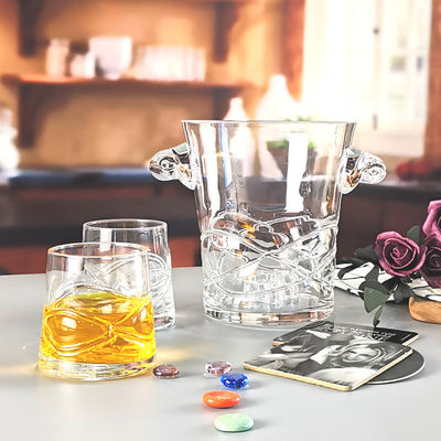 ποιότητας Ένα μοναδικό χειροποίητο ποτήρι ουίσκι με ενσωματωμένα μάτια εργοστάσιο