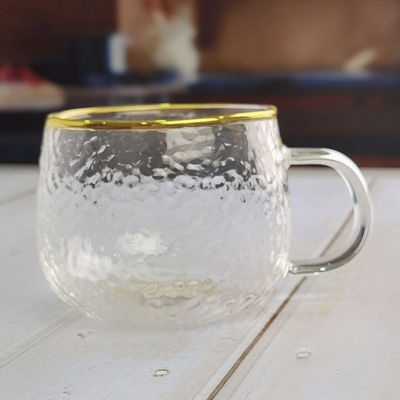 ποιότητας Borosilicate σφυρηλατημένη υφή Tumbler ποτήρια με χρυσό πέλμα εργοστάσιο